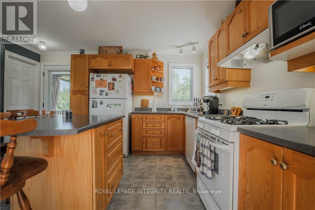 14977 County Rd 2 Road Property Photo 17