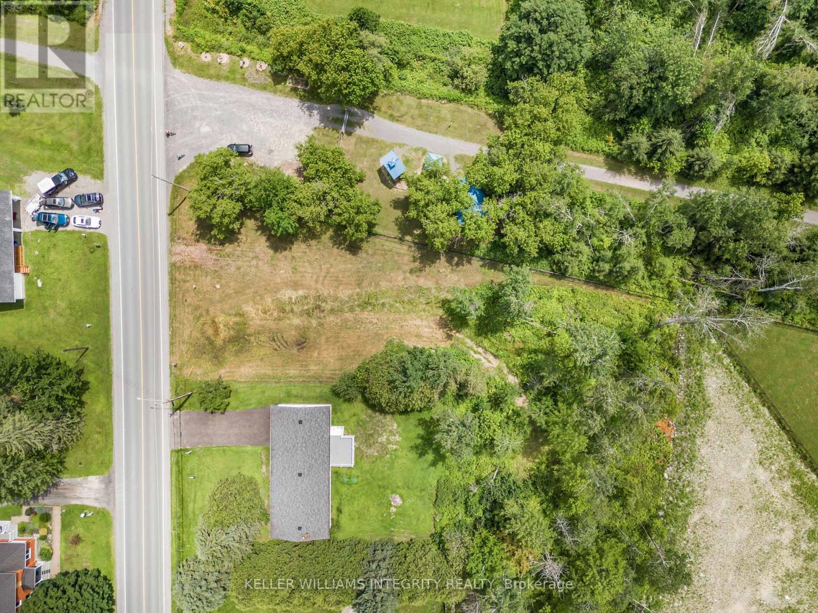 3258 Gendron Road Property Photo 3