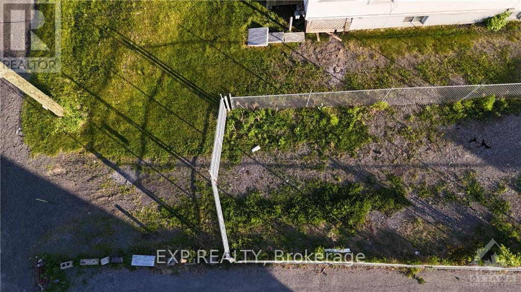 1368 Labrie Avenue Property Photo 11