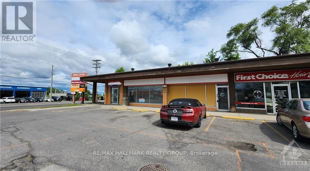 2 - 1717 Bank Street Property Photo 8