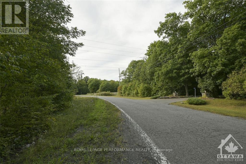 1310 Cumberland Ridge Drive Property Photo 4