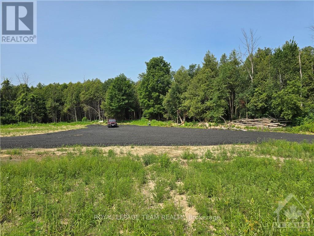 6574 Rideau Valley Drive N Property Photo 4