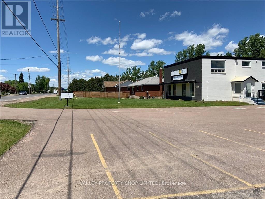 1217 Pembroke Street Property Photo 2