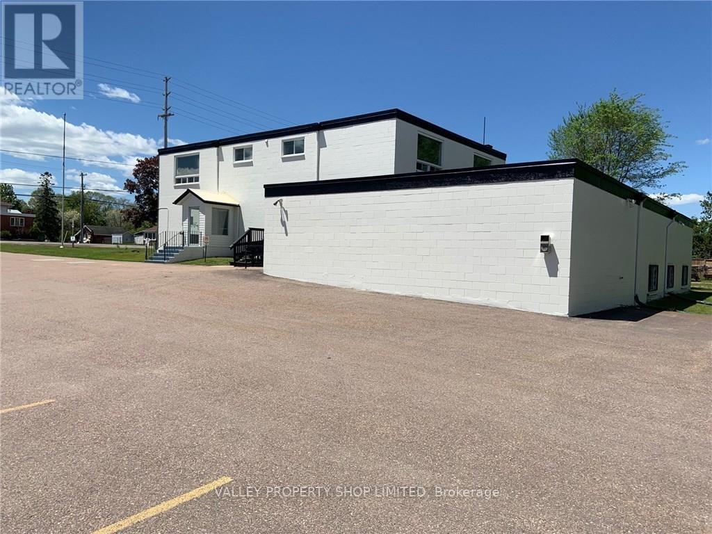 1217 Pembroke Street Property Photo 6