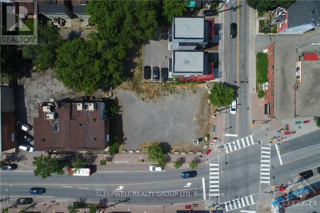 290 Booth Street Property Photo 2