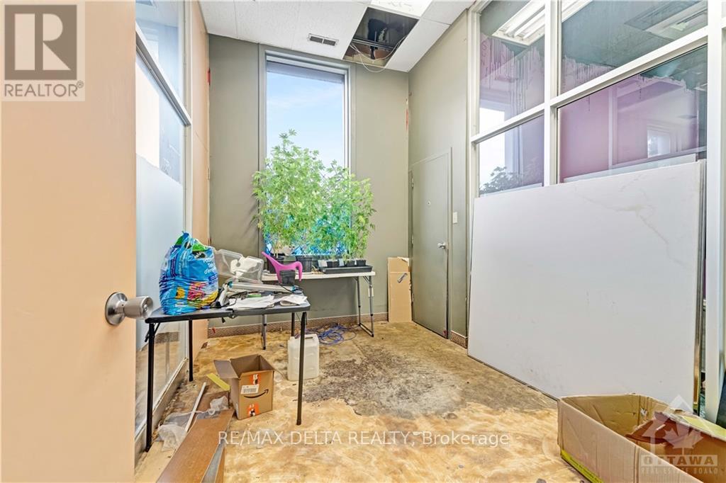 3779 Champlain Street Property Photo 7