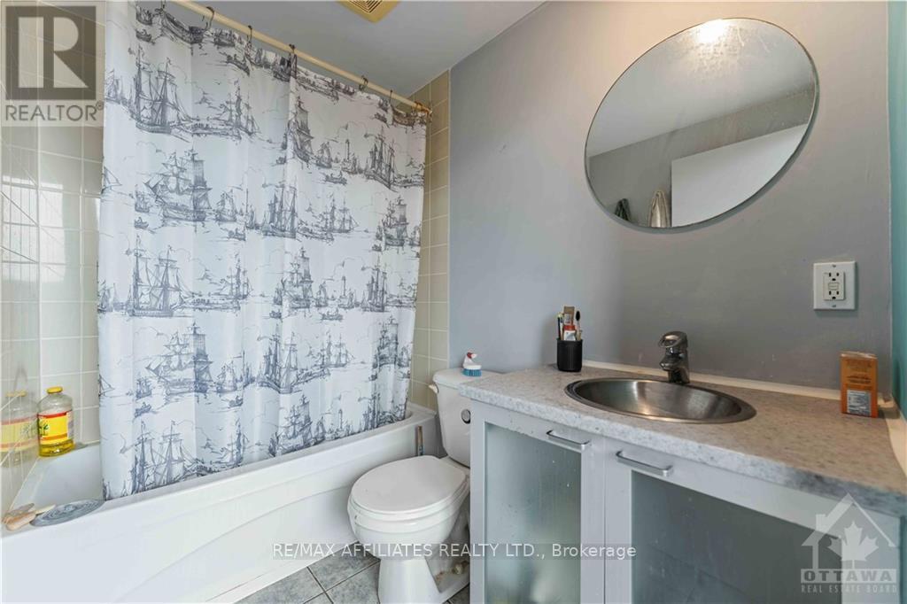 505 - 383 Cumberland Street Property Photo 17