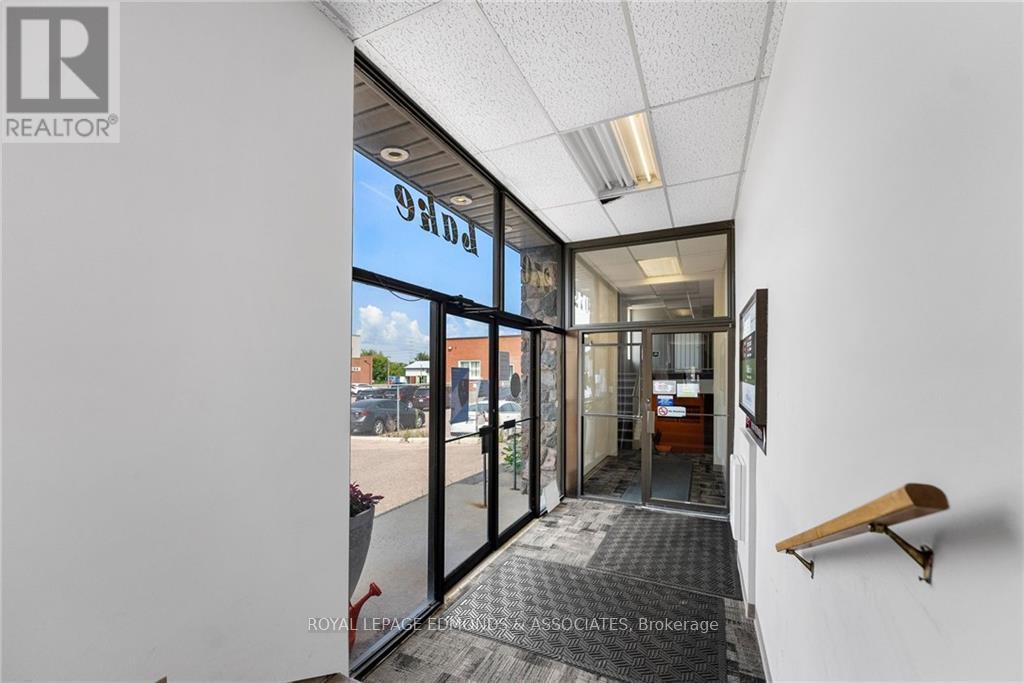 D - 270 Lake Street Property Photo 5