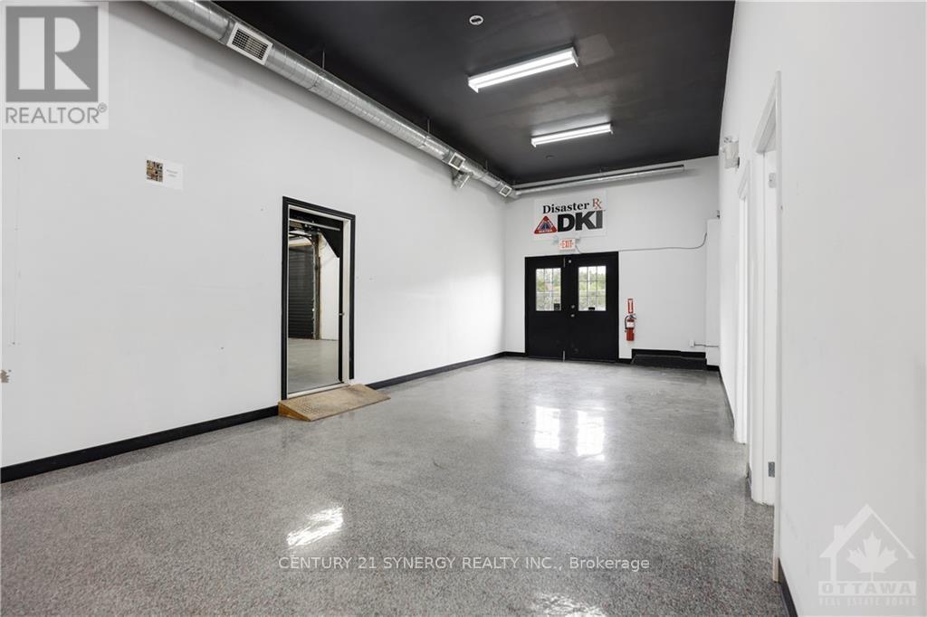 B - 42 Union Street Property Photo 10
