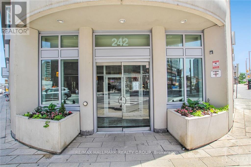 506 - 242 Rideau Street Property Photo 3