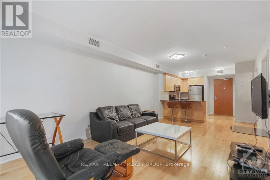 506 - 242 Rideau Street Property Photo 13