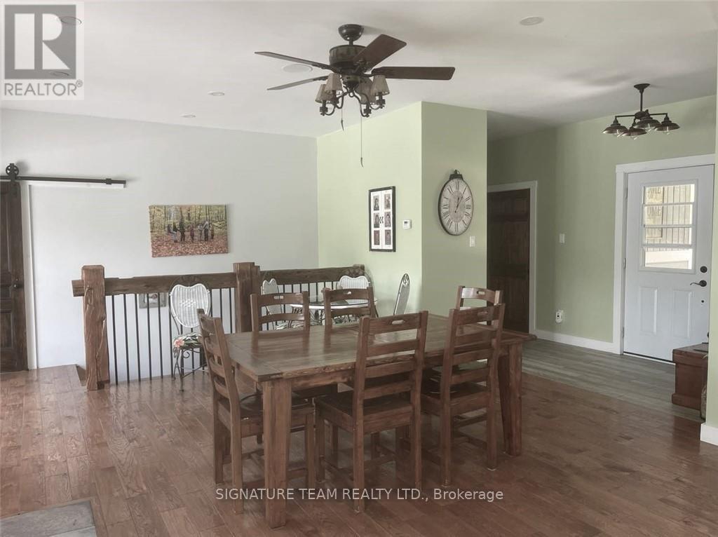 1555 Whitton Road Property Photo 8