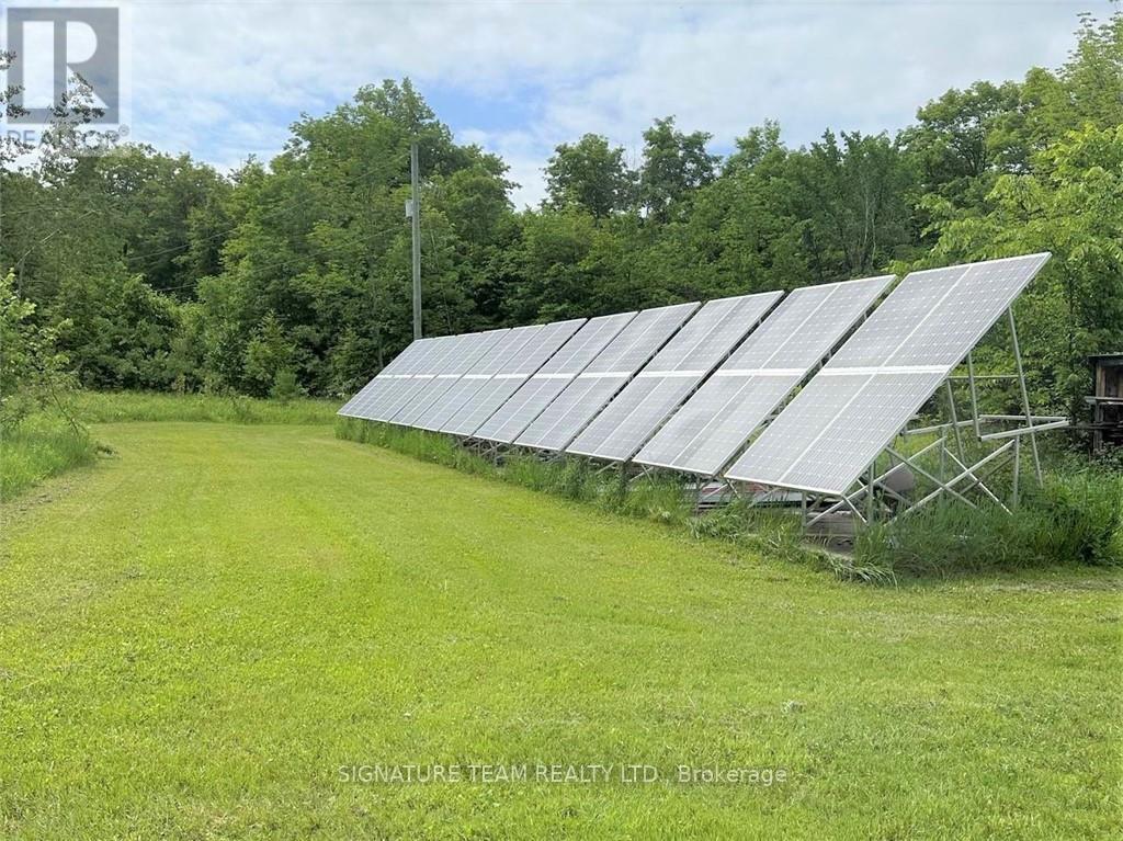 1555 Whitton Road Property Photo 14