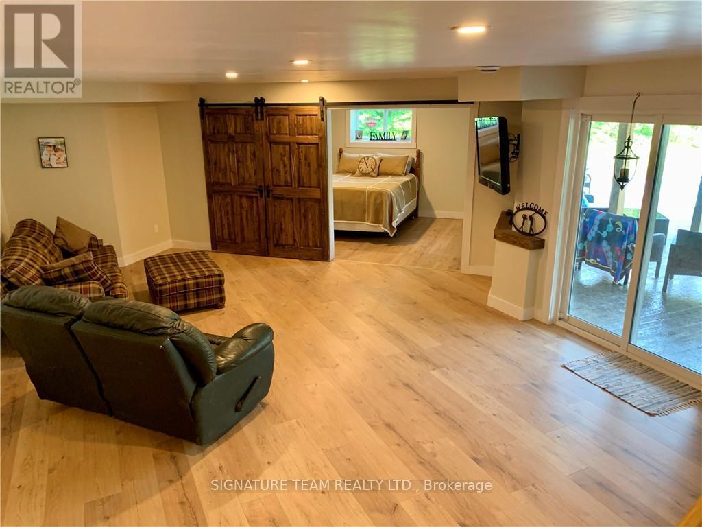 1555 Whitton Road Property Photo 20