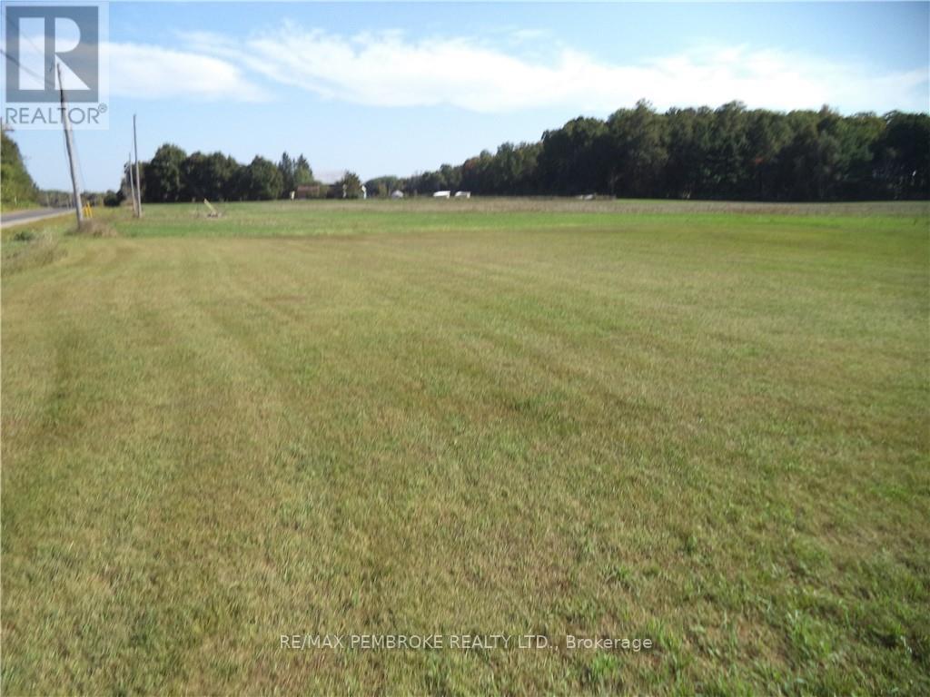 2425 Beachburg Road Property Photo 6