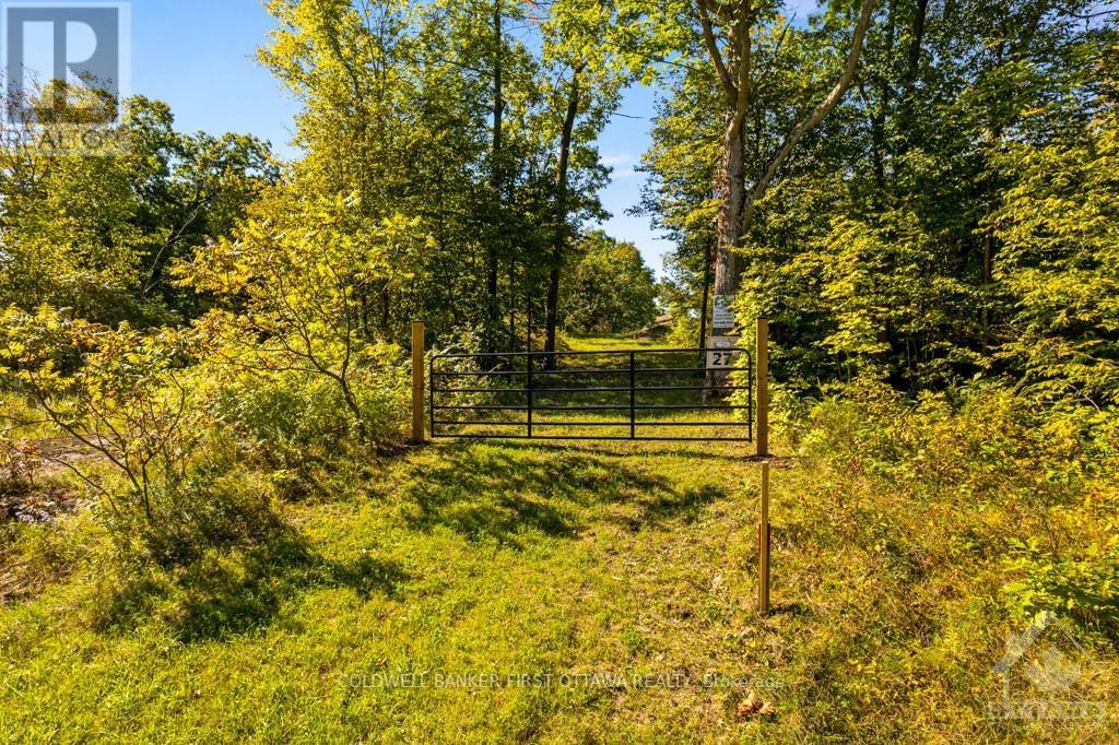 16 Grey Owl Road Property Photo 9