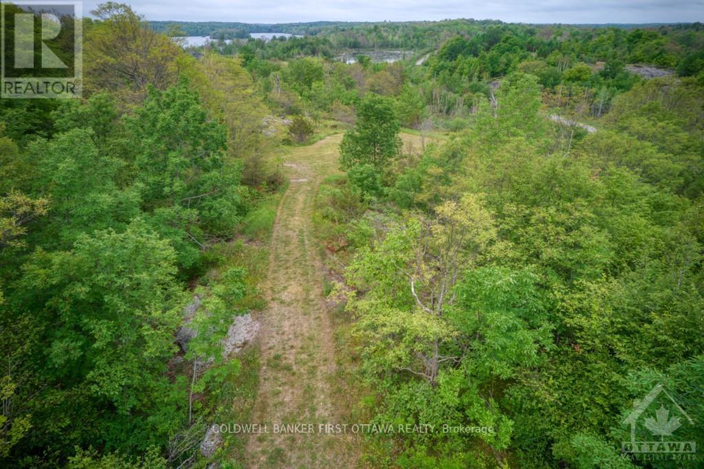 16 Grey Owl Road Property Photo 16