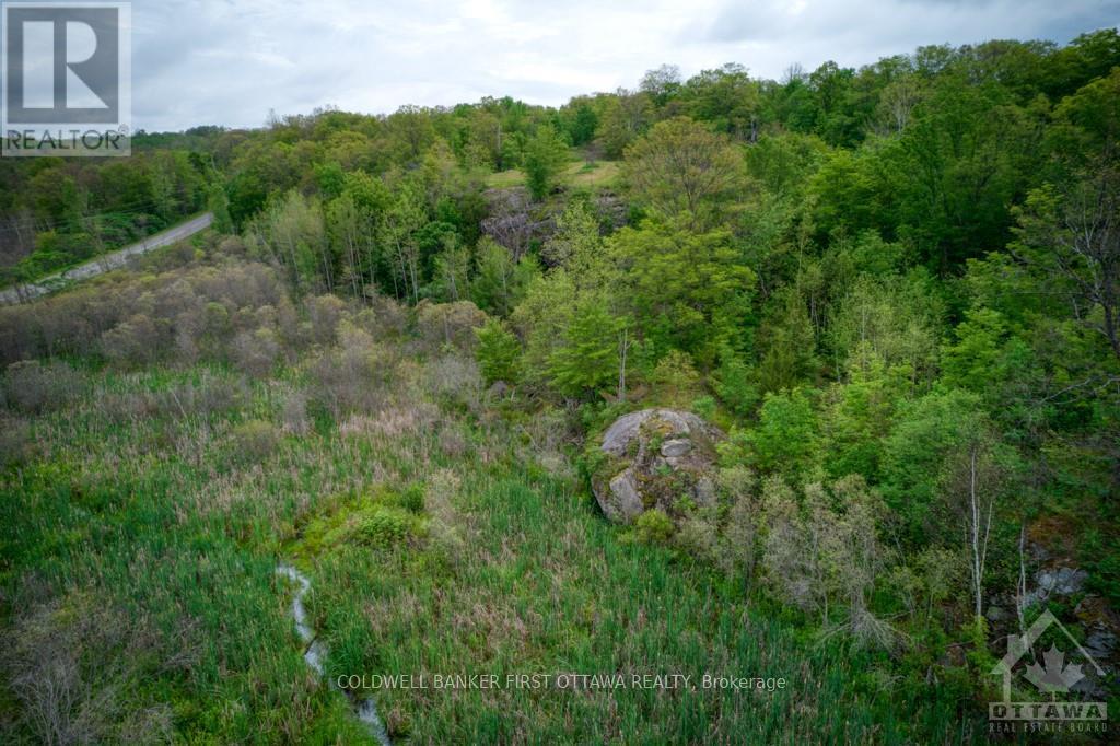 16 Grey Owl Road Property Photo 18