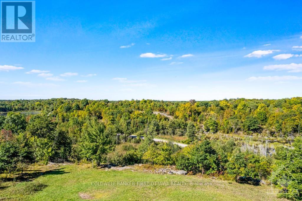 16 Grey Owl Road Property Photo 21