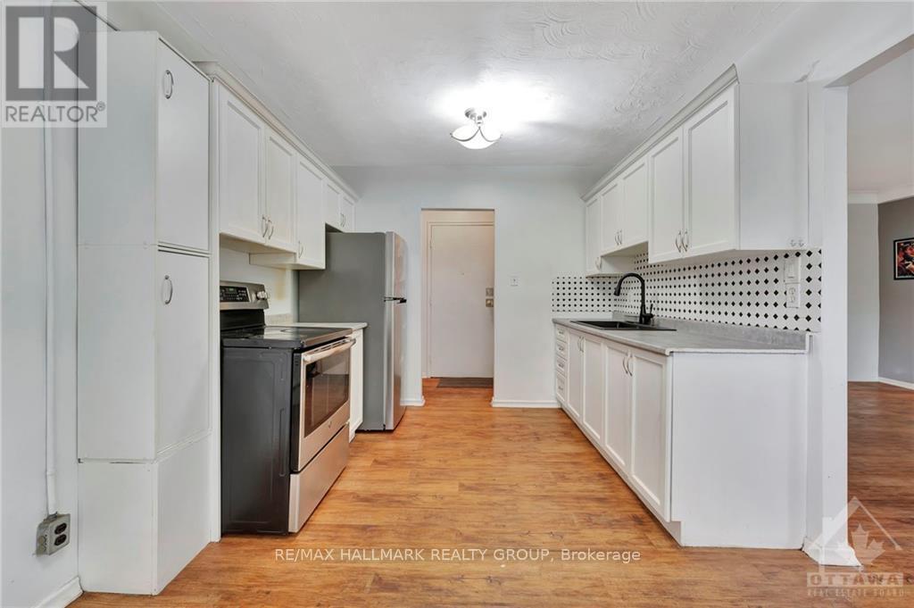 206 - 87 St George Street Property Photo 3