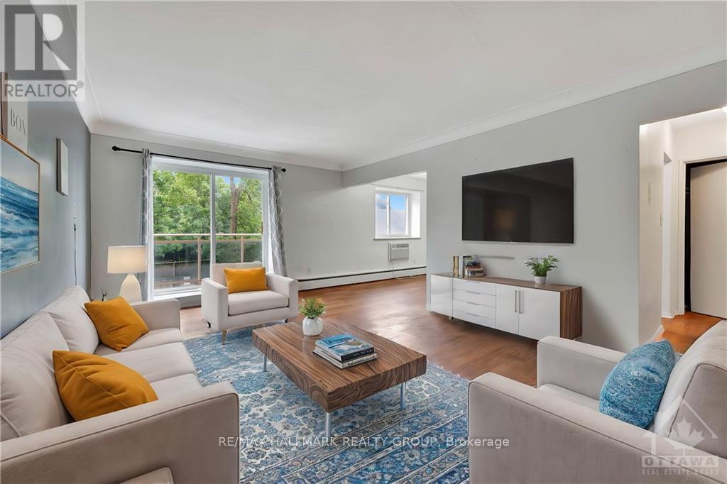 206 - 87 St George Street Property Photo 5