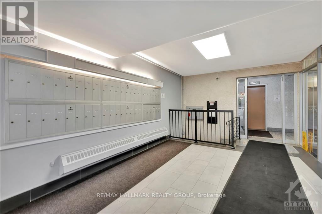 206 - 87 St George Street Property Photo 15
