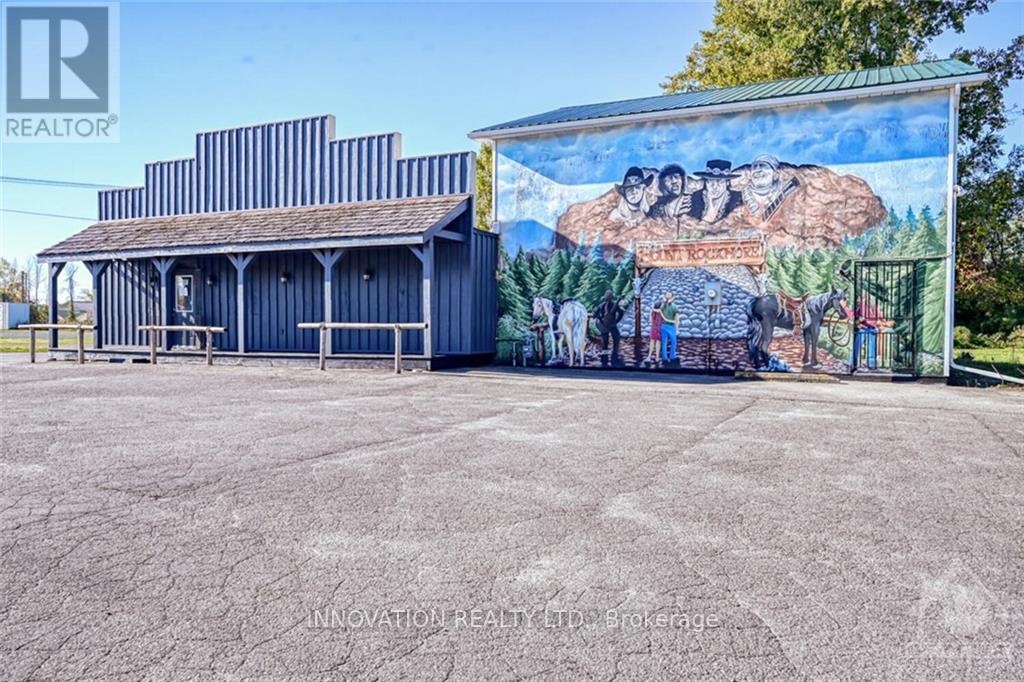 288 County Rd 44 Road Property Photo 3