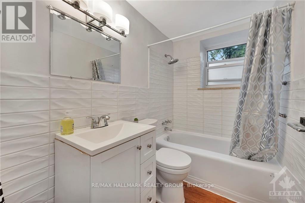 206 - 87 St George Street Property Photo 15