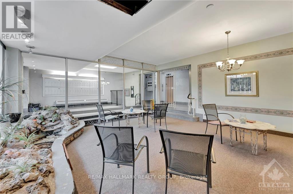206 - 87 St George Street Property Photo 16