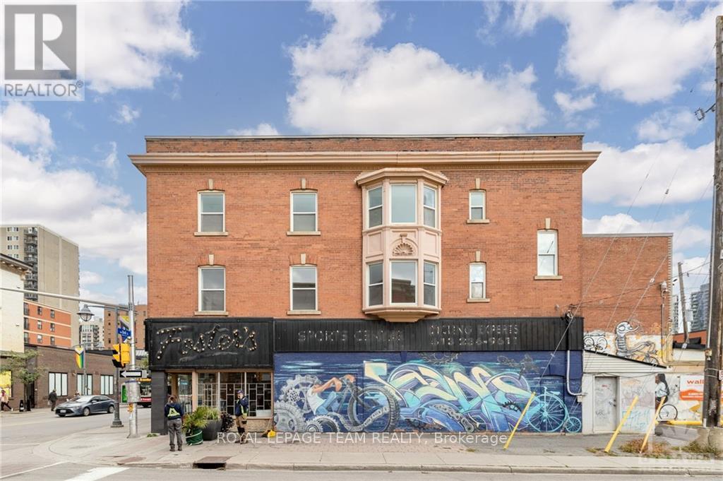300 - 309 Bank Street Property Photo 4