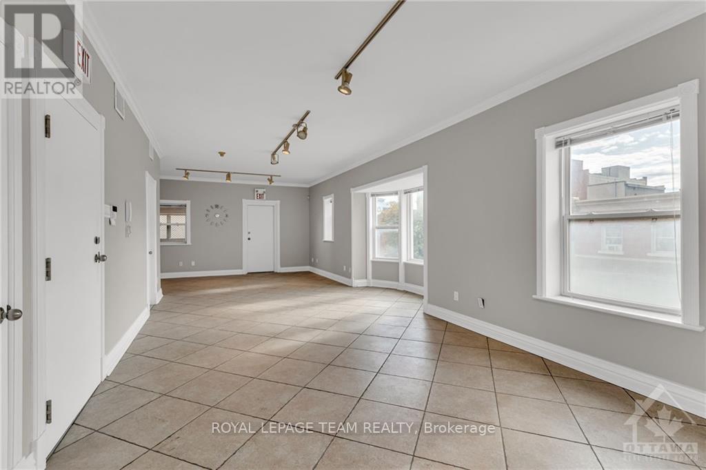 300 - 309 Bank Street Property Photo 5