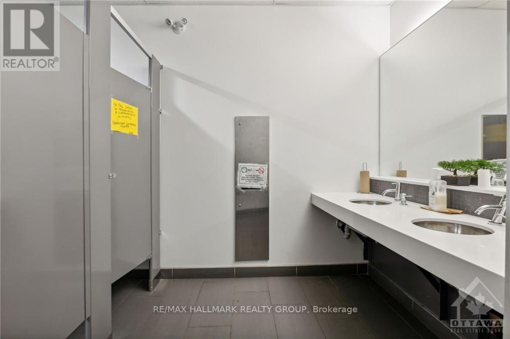 A1 - 450 Rideau Street Property Photo 13