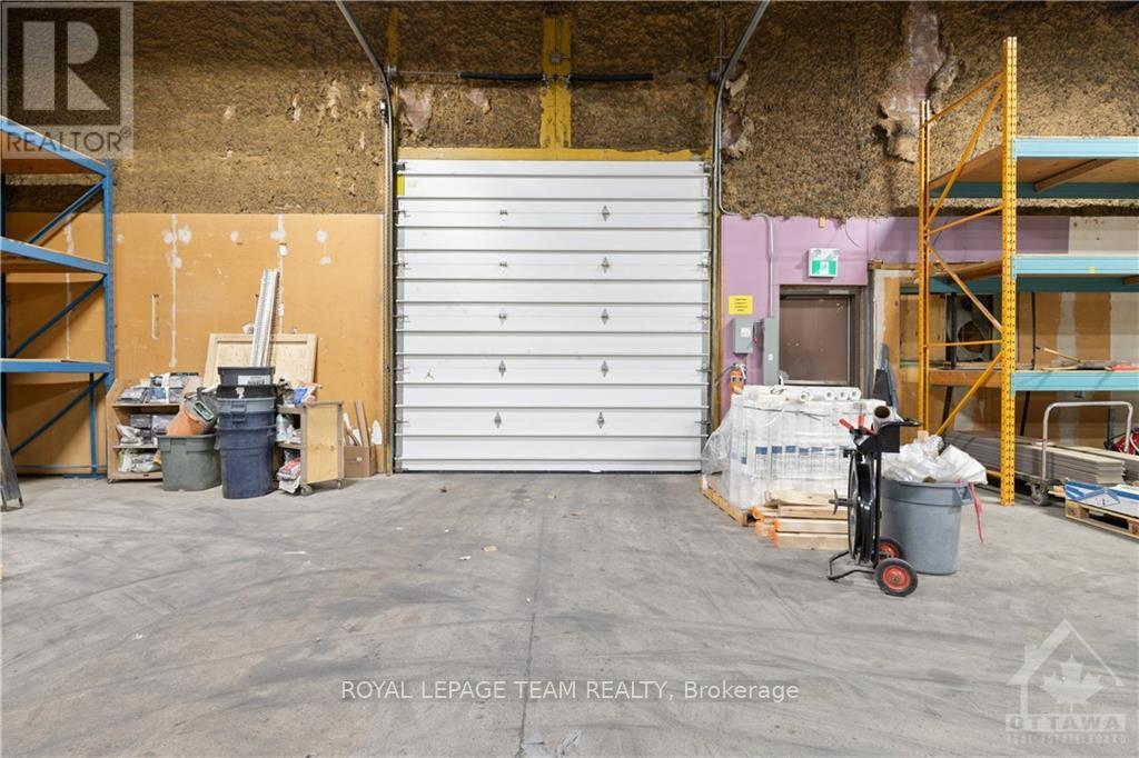 46 Colonnade Road Property Photo 19