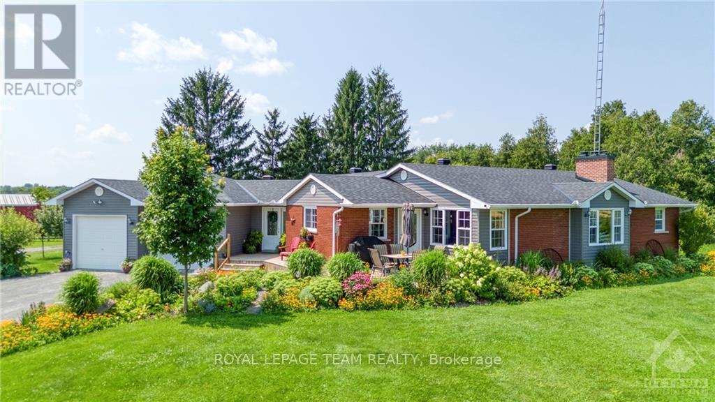 6443 Martin Street Property Photo 2