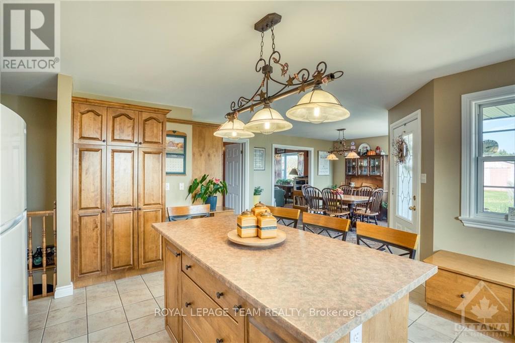 6443 Martin Street Property Photo 7