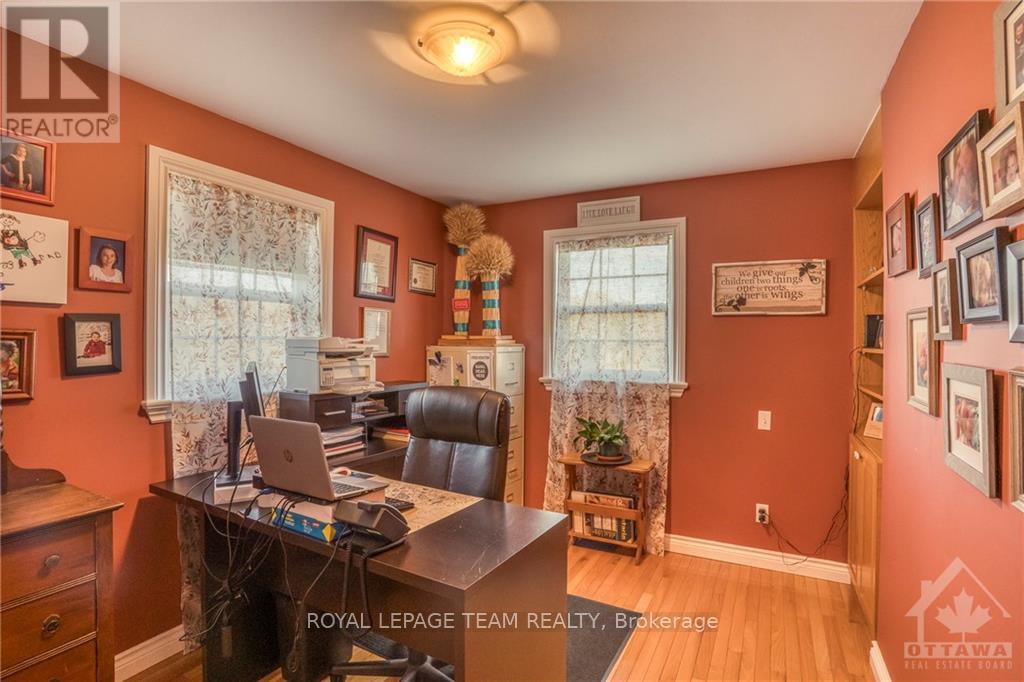 6443 Martin Street Property Photo 15