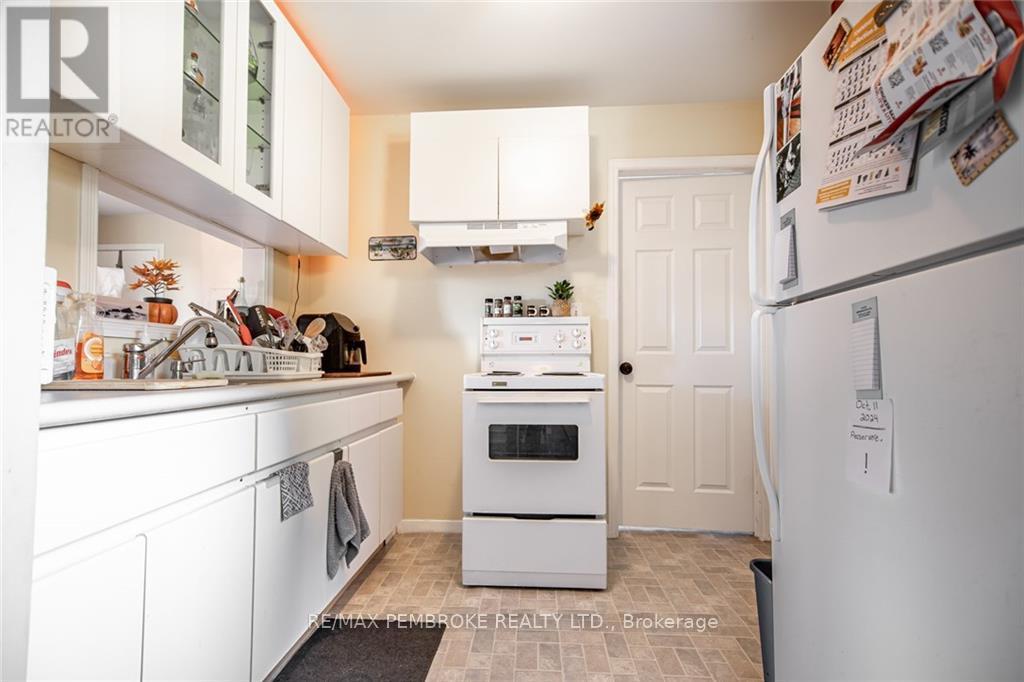 632 First Avenue Property Photo 14
