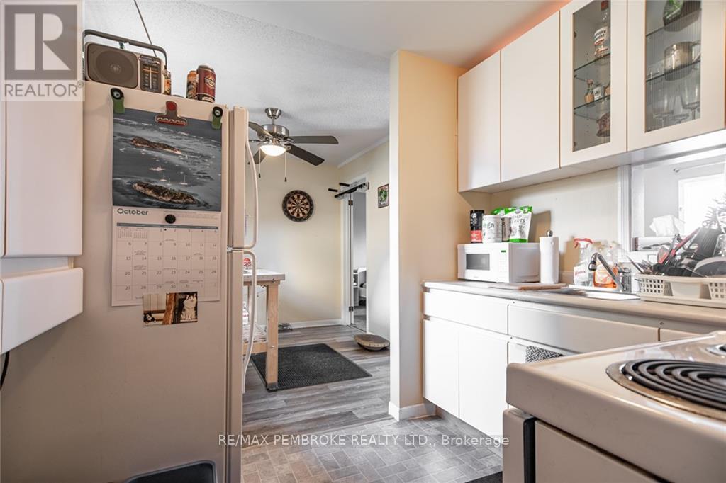 632 First Avenue Property Photo 15