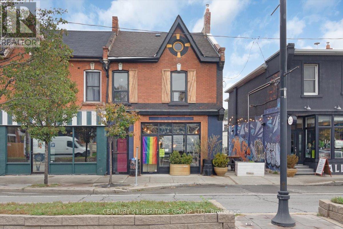 355 Barton Street E Property Photo 1