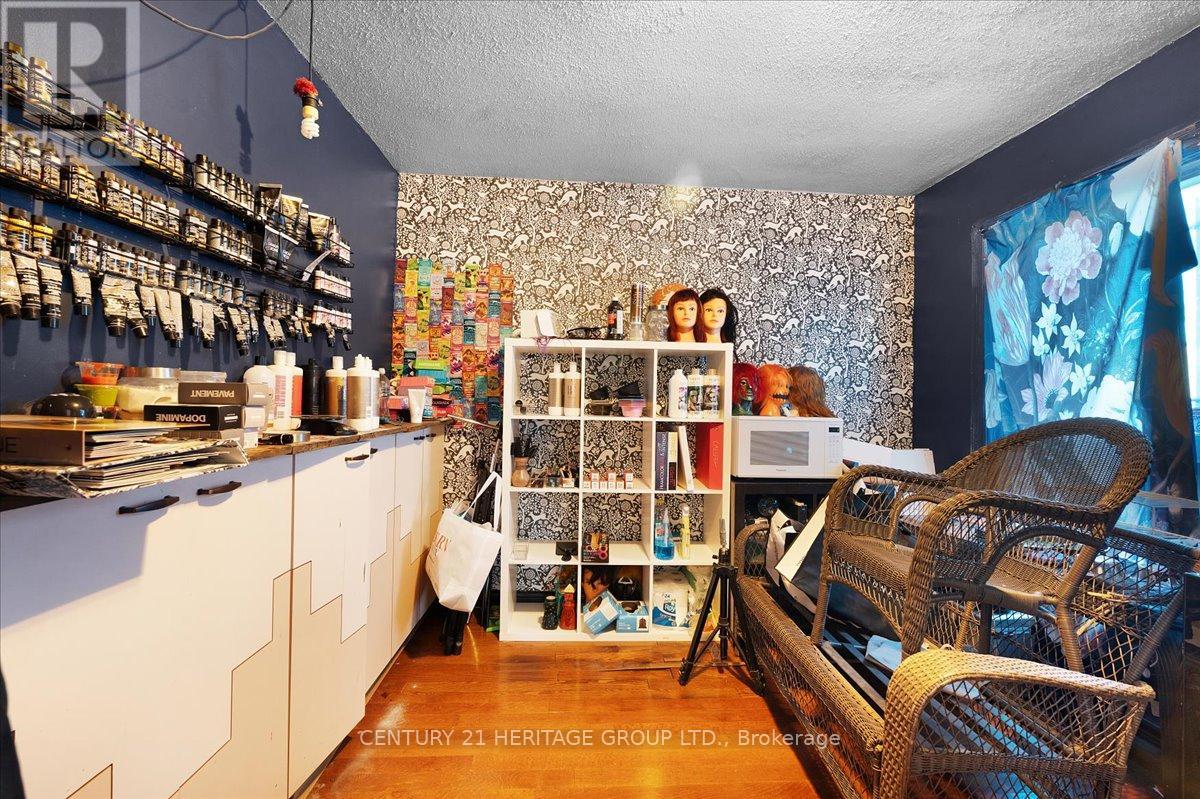 355 Barton Street E Property Photo 19
