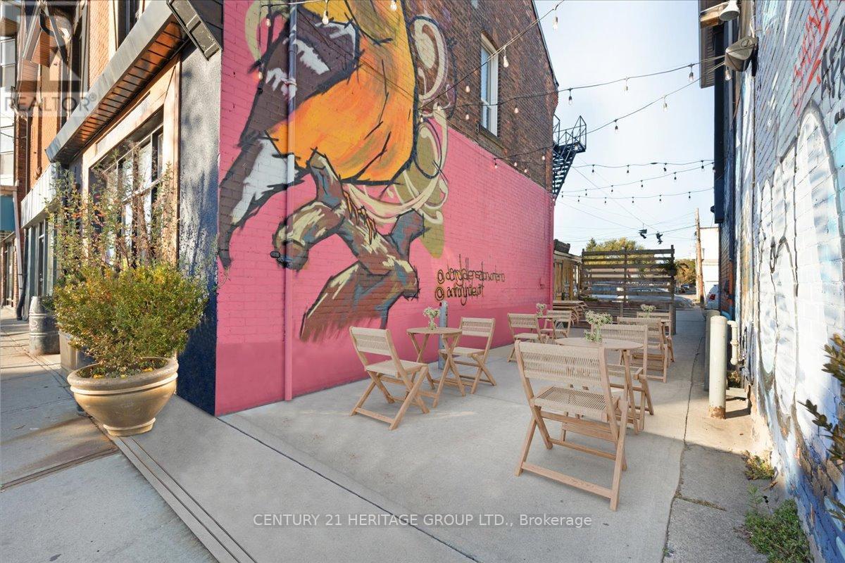 355 Barton Street E Property Photo 20