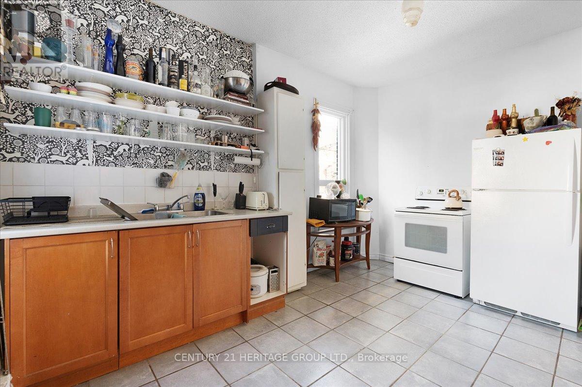 355 Barton Street E Property Photo 28