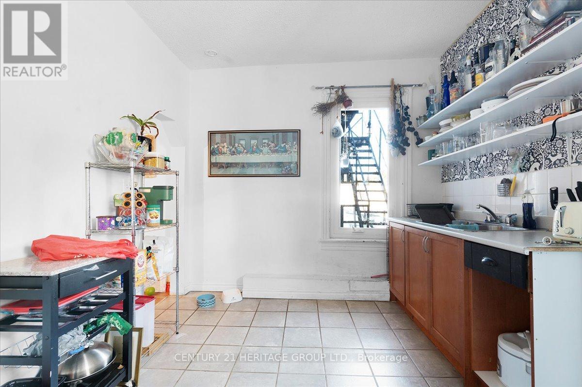 355 Barton Street E Property Photo 29