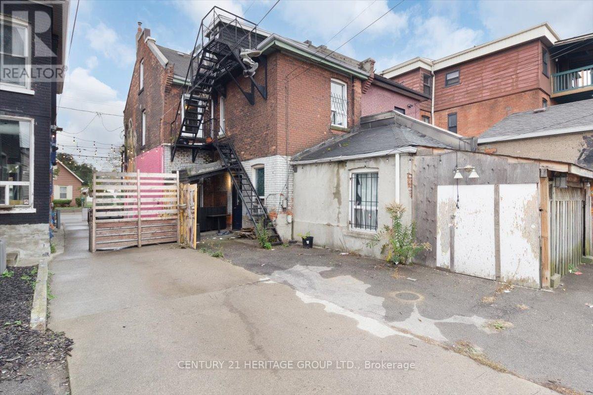355 Barton Street E Property Photo 39
