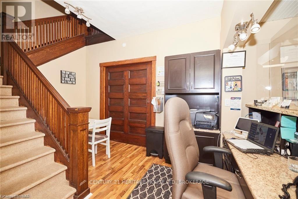 In 2nd Floor - 355 Ridge Road N Property Photo 26