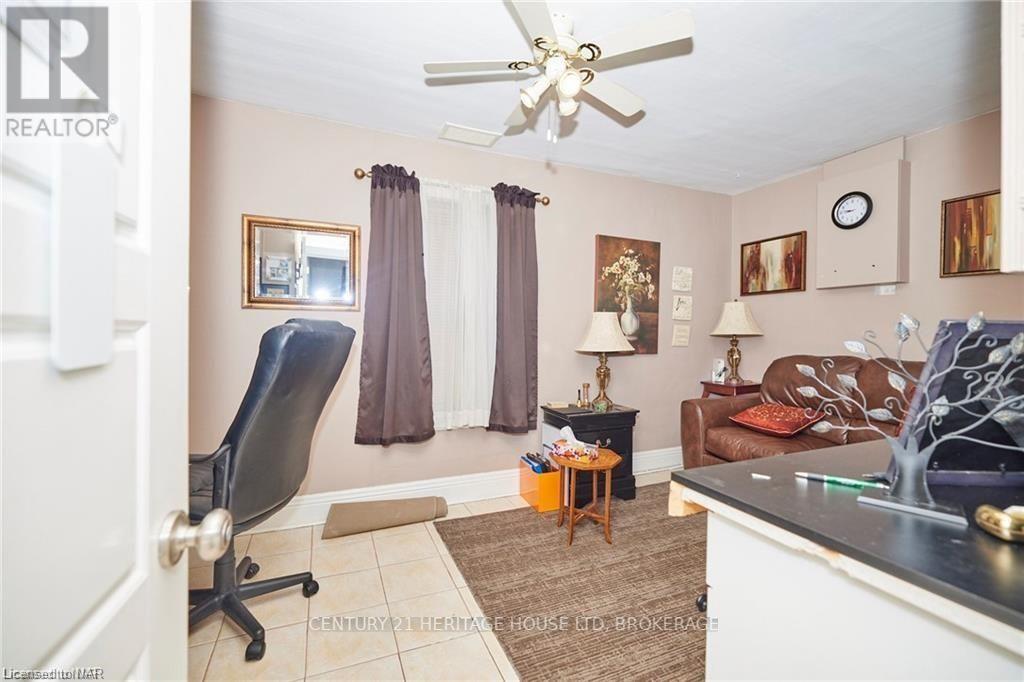 In 2nd Floor - 355 Ridge Road N Property Photo 33