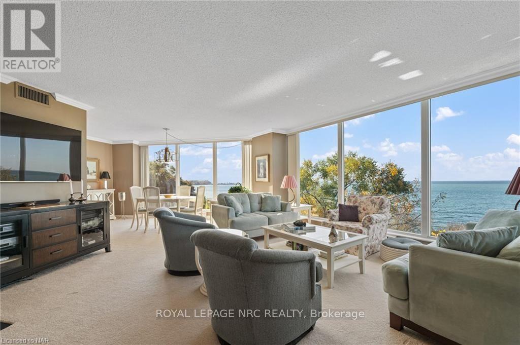 13O3 - 701 GENEVA STREET Property Photo 1