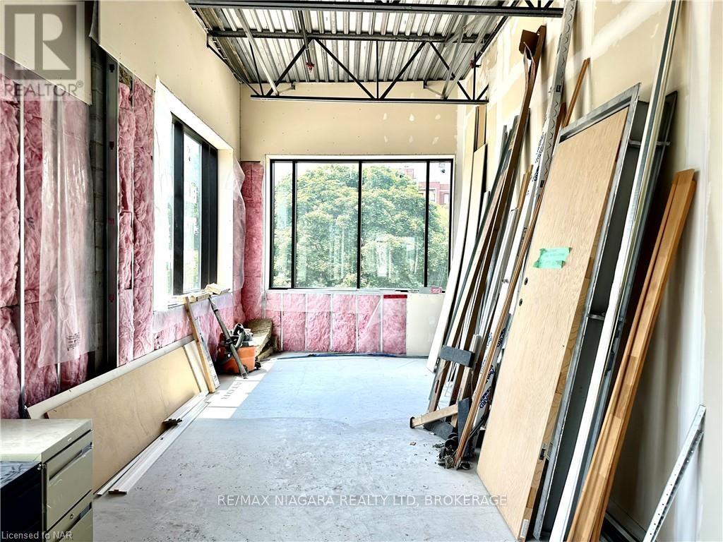 206 - 359 Carlton Street Property Photo 9