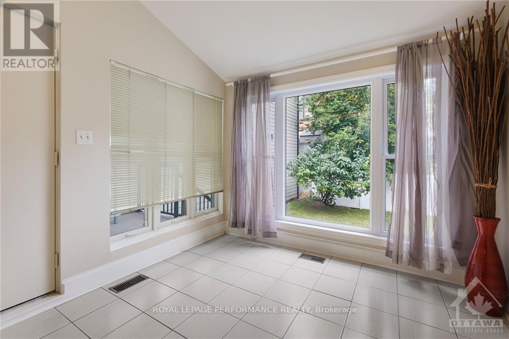121-123 York Street Property Photo 8