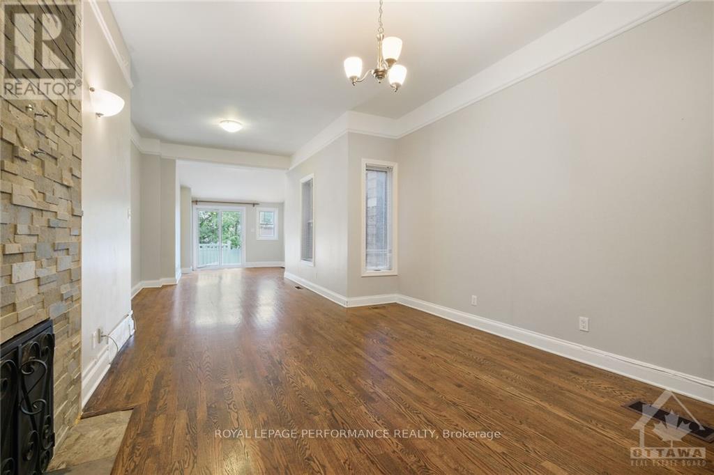 121-123 York Street Property Photo 17